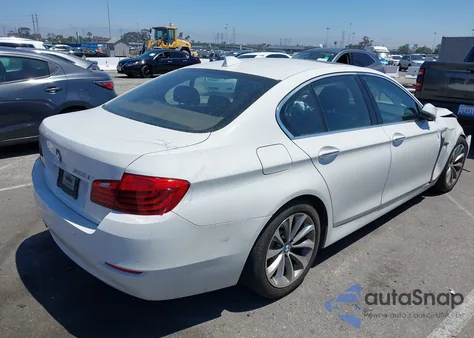 2016 BMW 528I из США, поврежденный, VIN WBA5A5C51GD525883
